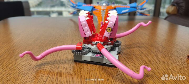 Lego Super Heroes 76081 Милано против Абелиска