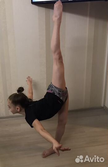 Тренер по растяжке и по художественной гимнастике