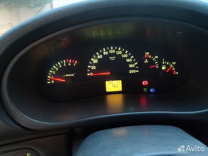 LADA Kalina 1.6 МТ, 2012, 195 111 км