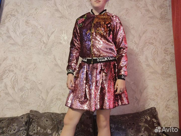 Костюм с поедками