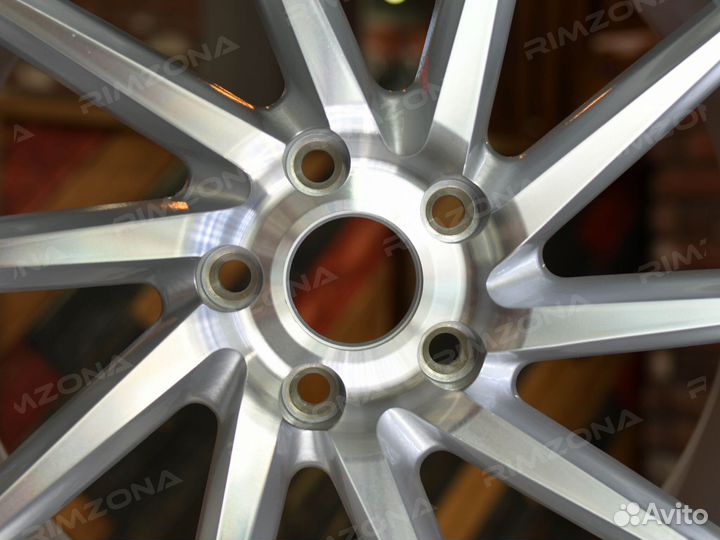 Литые диски R17 на Polo. Арт530