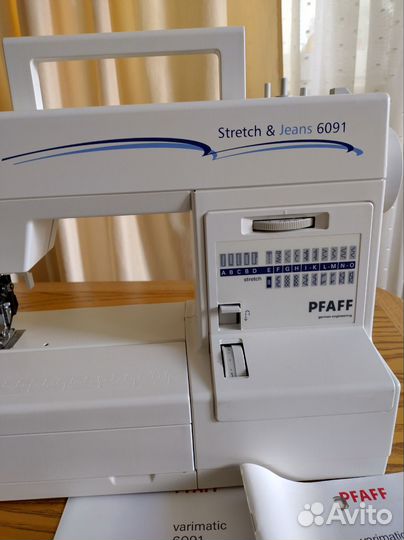 Швейная машинка Pfaff