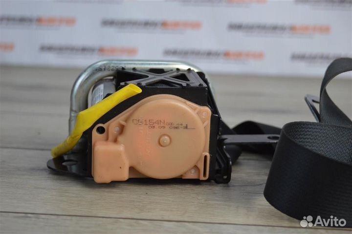 Ремень безопасности передний левый suzuki Grand V