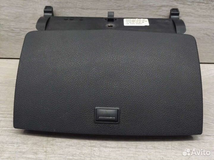 Дисплей информационный Mercedes C W204