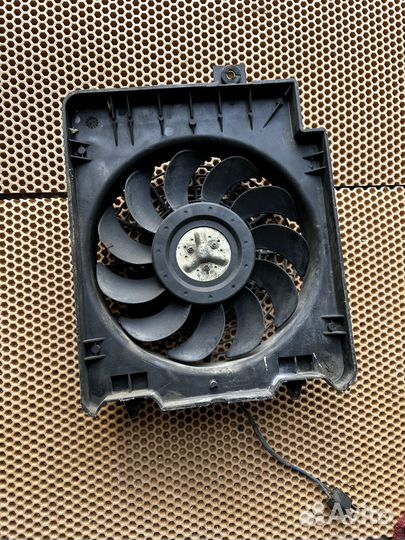 Вентилятор кондиционера на Geely MK