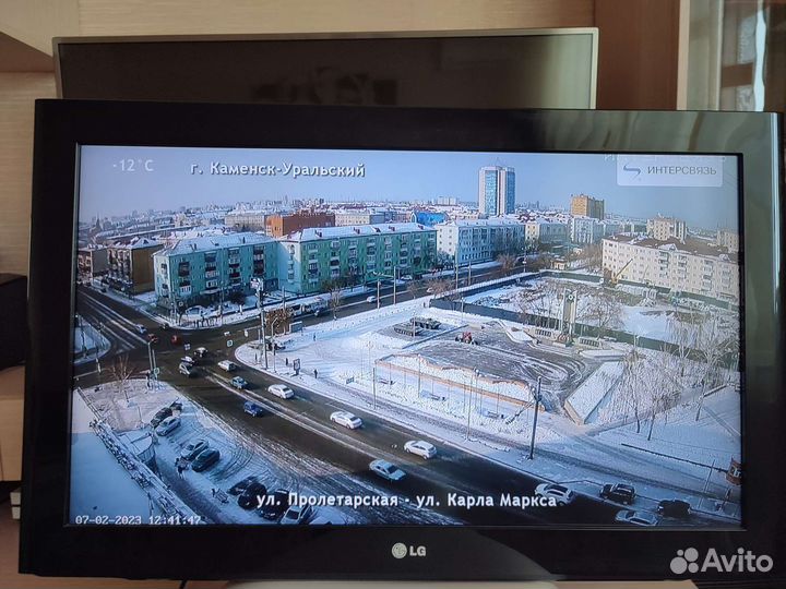Телевизор LG32LD555