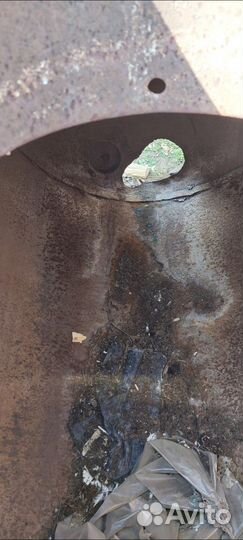 Бак железный