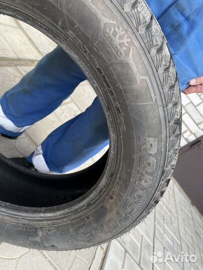 Roadstone Winguard Ice SUV 235/60 R18