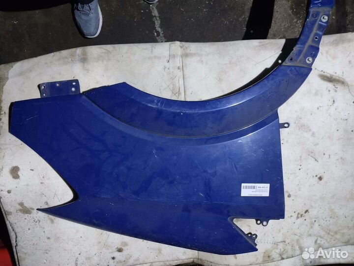 Крыло переднее правое мерседес спринтер