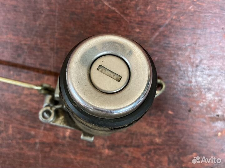 Замок багажника ауди 80 б4