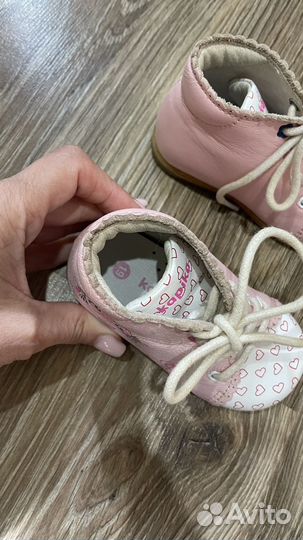 Ботинки для девочки