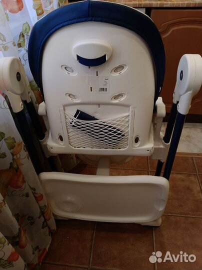 Стульчик для кормления capella