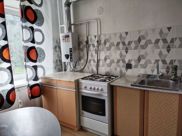 2-к. квартира, 44 м², 2/5 эт.