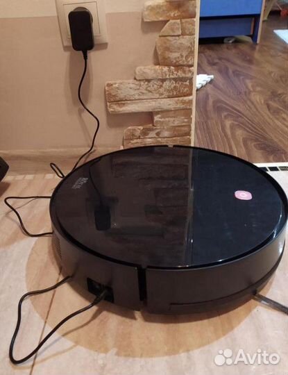 Робот пылесос