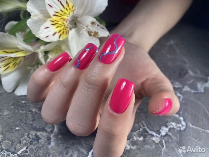 Маникюр и педикюр