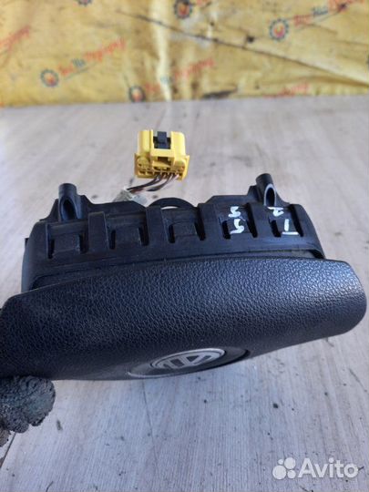 Подушка безопасности в руль Volkswagen Transporter