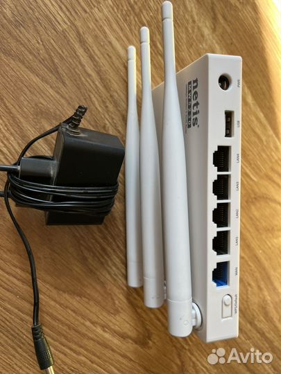 Wi-Fi роутер Netis MW-5230 с портом для USB модема