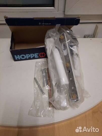 Нажимной гарнитур hoppe для двери пвх