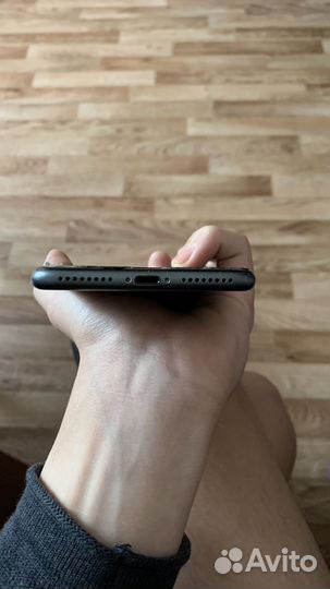 Телефон iPhone 8 plus