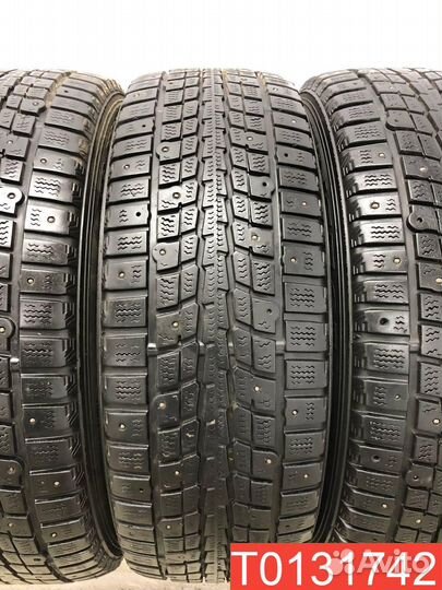 Dunlop SP Winter Ice 01 205/60 R16 92T