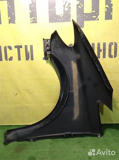 Крыло переднее правое mersedes benz Vito (W639) 2