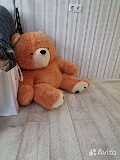 Плюшевый медведь