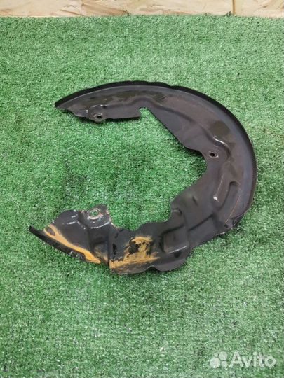 Пыльник тормозного диска передний левый Ford