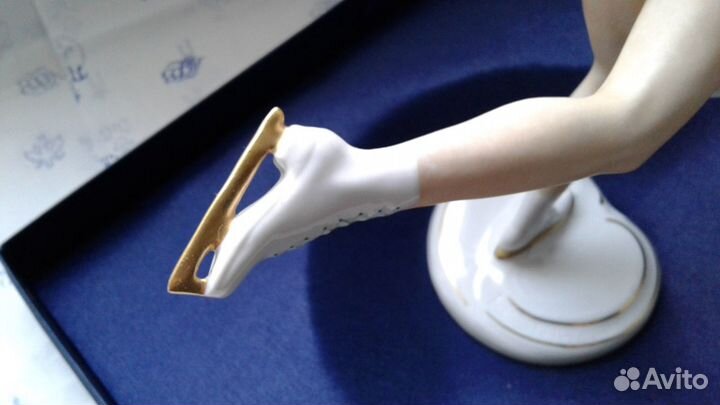 Статуэтка Германия, Фигуристка