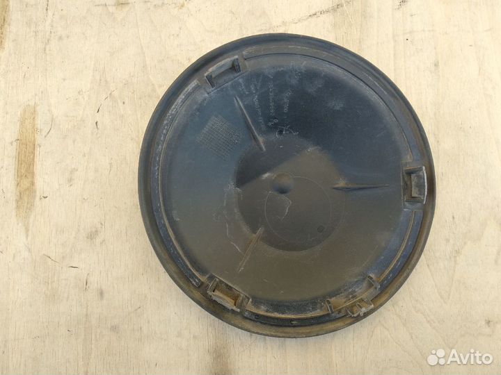 Заглушка лючка бензонасоса Пежо 206