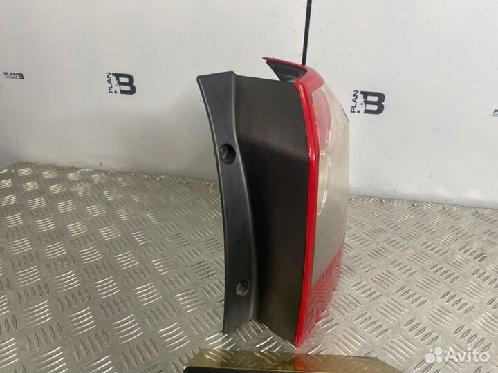 Стоп-сигнал задний правый Land Rover Freelander 2