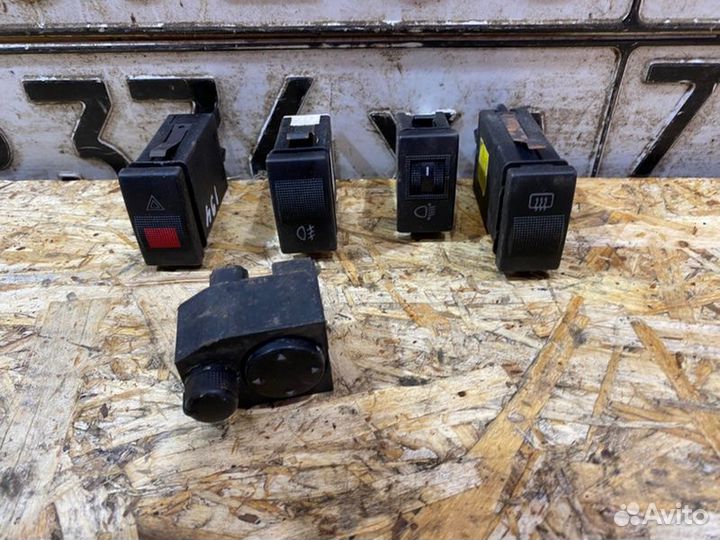 Кнопки в торпедо Audi A4 B5 ADR 1998