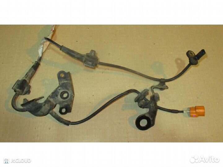 Датчик abs на honda FIT GD1 L13A