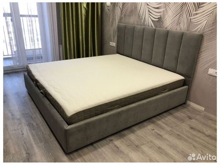 Кровать односпальная угловая