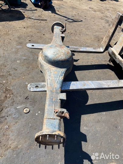 Чулок заднего моста. Газ 3308 бортовой змз-513