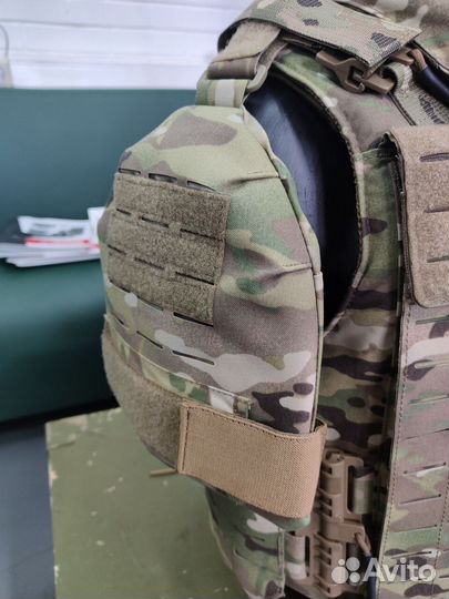 Бронежилет штурмовой UTA D-Rhino, Бр 2 класс защиты цвет Мультикам