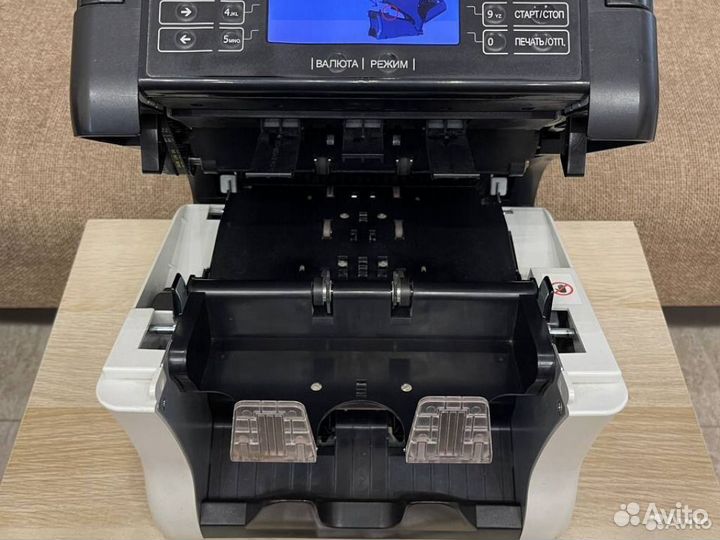 Сортировщик банкнот Magner 175 F