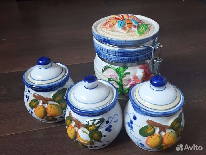 Емкости для чая, специй