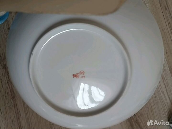 Блюда новые 28 см