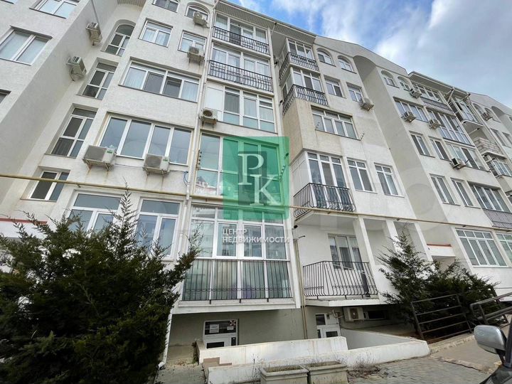 Помещение 17 м2 с отдельным входом на Челнокова