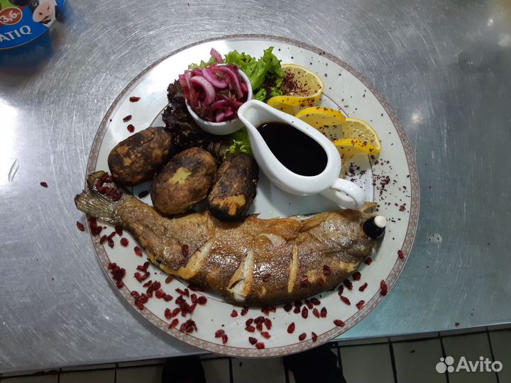 Повар мангальщик