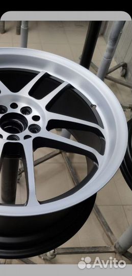 Racing Hart ср035 полированные с полками и Toyo R8