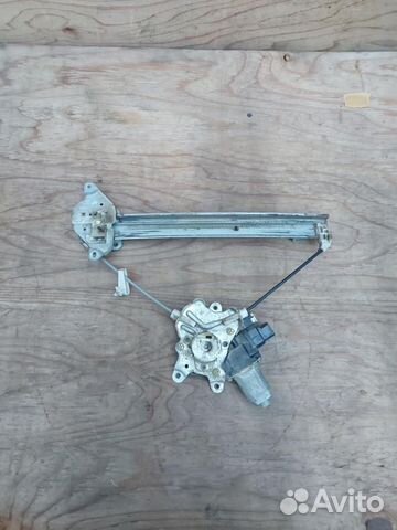 Стеклоподъемник задний левый Mitsubishi Airtrek