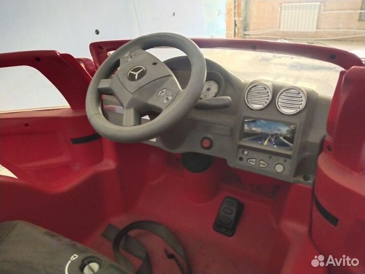 Детский электромобиль mercedes