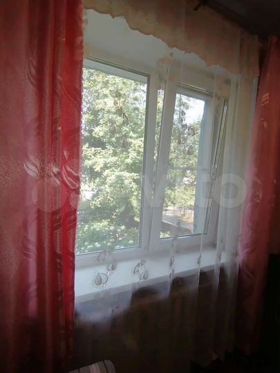 3-к. квартира, 65 м², 1/2 эт.