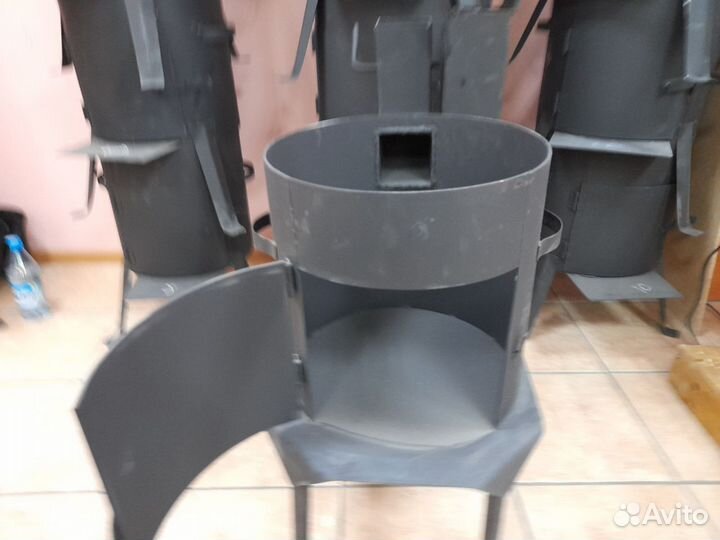 Печь под казан с дымоходом съемные ножки (сталь 3