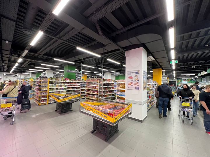 Здание, 3897 м²