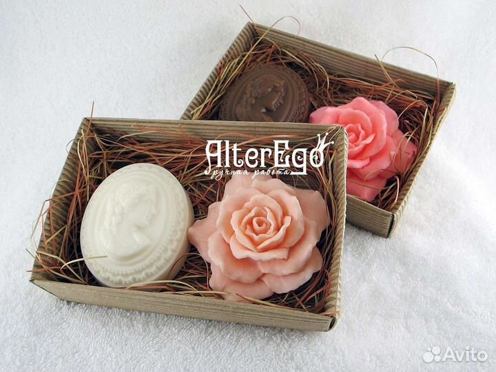 Коробки подарочные с прозрачной крышкой крафт