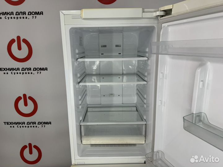 Холодильник Samsung No Frost