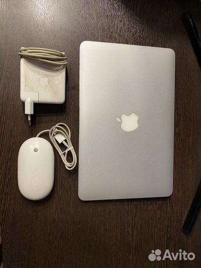 MacBook Air 11