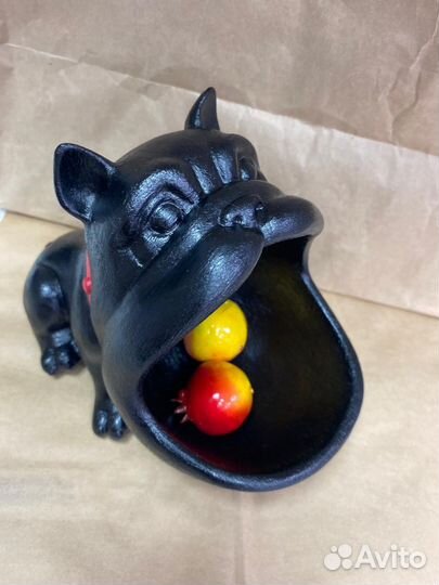 Конфетница-ключница, бульдог. Губы 